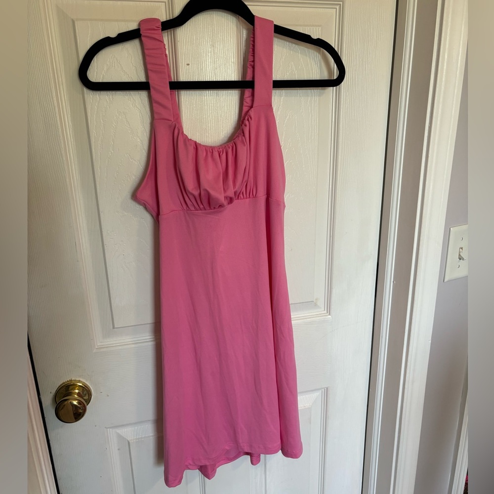 Elegant Pink Sleeveless Dress